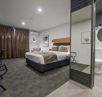 CBD Motor Inn - Schoolies Week Accommodation