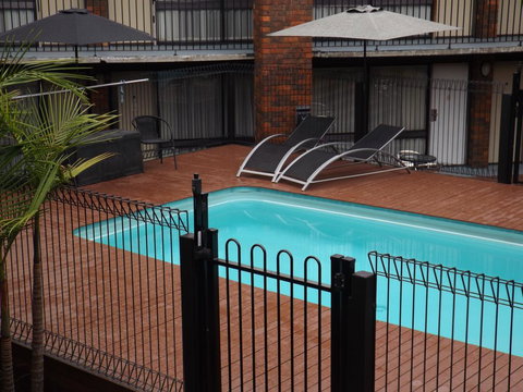 Central Court Motel Warrnambool - Schoolies Week Accommodation 2