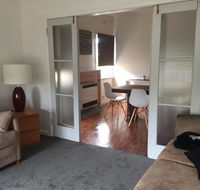 Central View - Walking Distance to Hospitals - Schoolies Week Accommodation