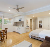 Chapel Woods Bed and Breakfast - Schoolies Week Accommodation