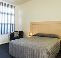 Cherry Blossom Motor Inn - Schoolies Week Accommodation