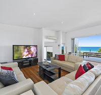 Cinque Terre Beach House - Schoolies Week Accommodation