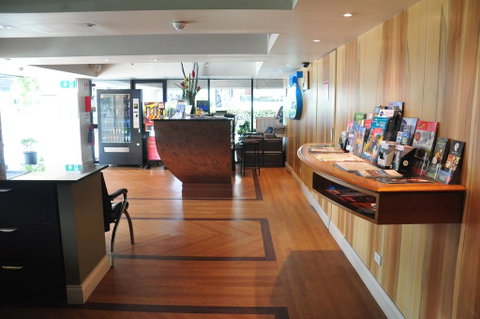 City Park Hotel - Schoolies Week Accommodation 2