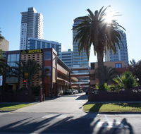 City Waters - Schoolies Week Accommodation