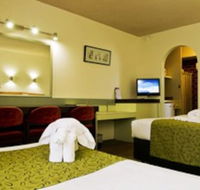 Classic Twin-bed Room 1 In Oakleigh - Schoolies Week Accommodation