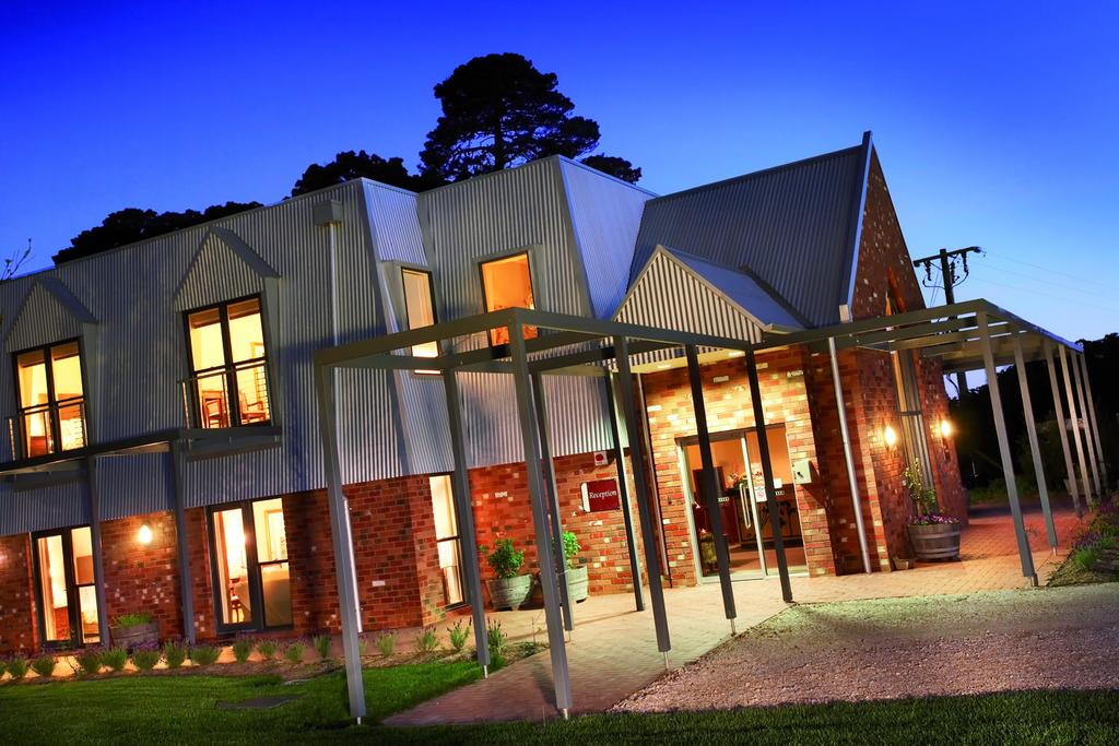 Benloch VIC Schoolies Week Accommodation