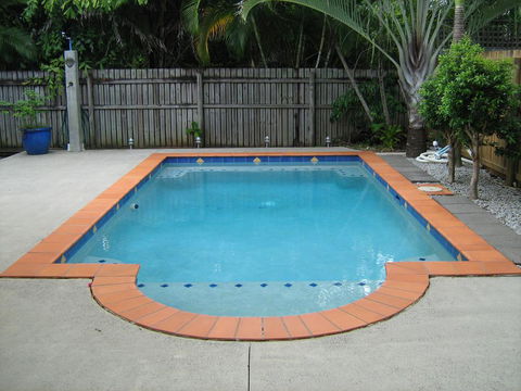 Clifton Beach House - Schoolies Week Accommodation 3