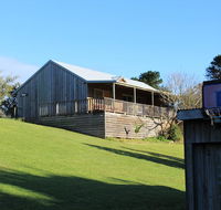 Clifton Beach Lodge - Schoolies Week Accommodation