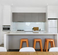 Coast Drive Beach Golf 31 - Schoolies Week Accommodation