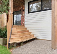 COASTAL BEAUTY ON BRUCE - Schoolies Week Accommodation