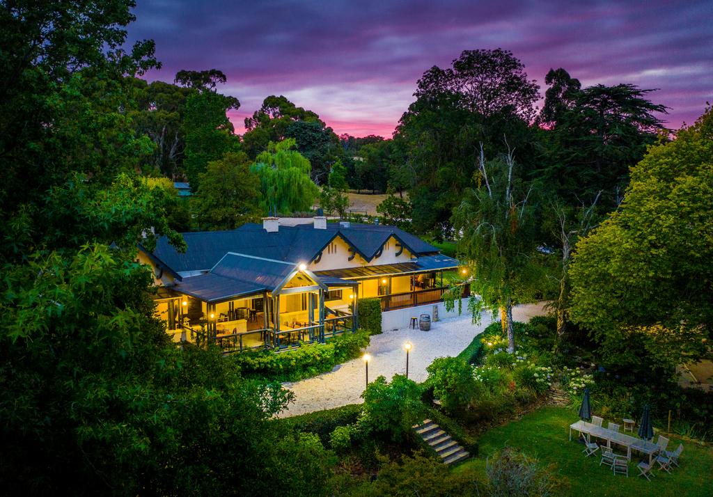 Oakbank SA Schoolies Week Accommodation