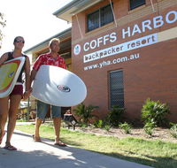 Coffs Harbour YHA - Schoolies Week Accommodation