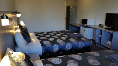 Colac Central Hotel-Motel - Schoolies Week Accommodation 2
