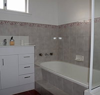 Cole House Apartments - Schoolies Week Accommodation