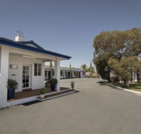 Colonial Motel  Apartments - Schoolies Week Accommodation