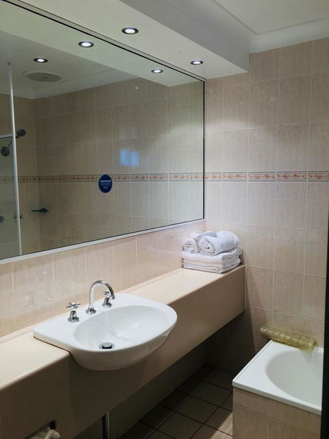 Comfort Inn Bushman's - Schoolies Week Accommodation 3