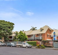 Comfort Inn Spring Hill Terraces - Schoolies Week Accommodation