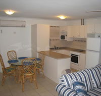 Como Apartments - Geraldton - Schoolies Week Accommodation