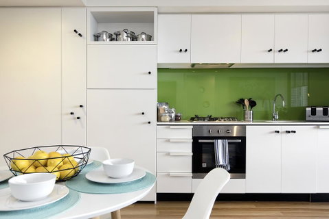 Complete Host Guild Apartments - Schoolies Week Accommodation 2