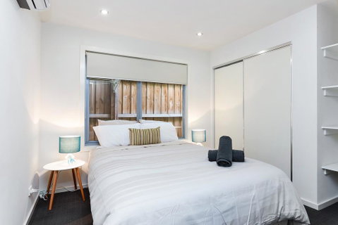 Complete Host Richmond Townhouse Collection - Schoolies Week Accommodation 2