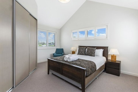 Connolly House - Schoolies Week Accommodation 1