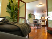 Cool Green Queenslander - Noosaville
