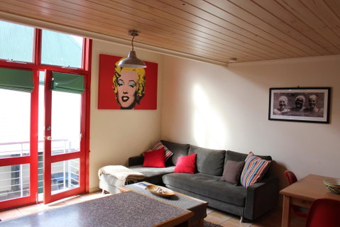Cora Lynn - Apartment 18 - Schoolies Week Accommodation 0