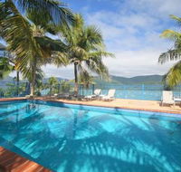 Coral Point Lodge - Schoolies Week Accommodation
