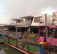 Corroboree Houseboats - Schoolies Week Accommodation