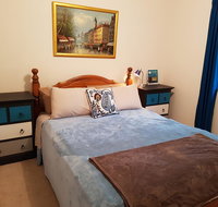 Cosy Quiet Bedroom Ferny Grove - Schoolies Week Accommodation