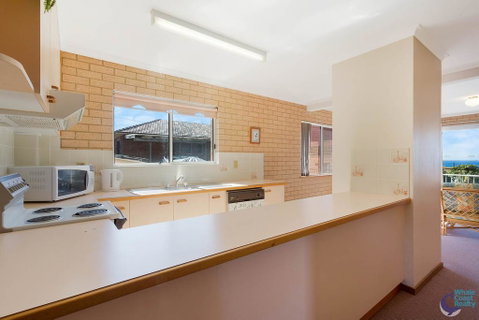 Countess Court Unit - Great Ocean Views - Schoolies Week Accommodation 1