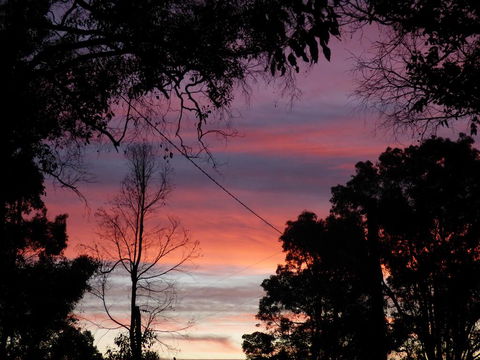 Country Charm Retreat B&B - Schoolies Week Accommodation 3