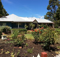 Crabapple Lane - Schoolies Week Accommodation