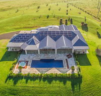 Cullengetty Estate - Schoolies Week Accommodation