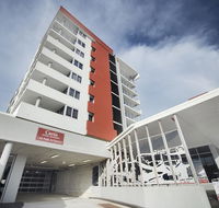 Curtis Central Apartments - Schoolies Week Accommodation