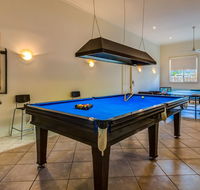 Cuttriss by the Beach - Schoolies Week Accommodation