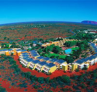 Desert Gardens Hotel - Schoolies Week Accommodation