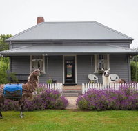 Domino House - Schoolies Week Accommodation