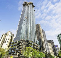 DreamHost Apartments at Southbank - Schoolies Week Accommodation