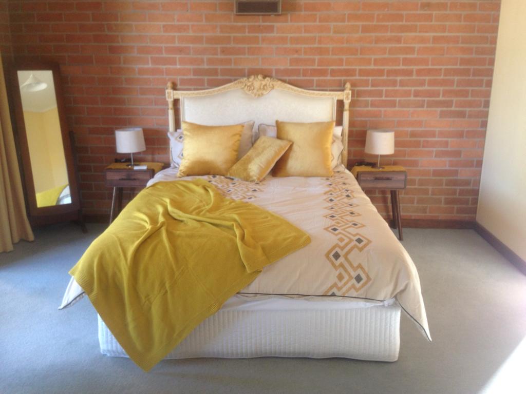 Bet Bet VIC Schoolies Week Accommodation