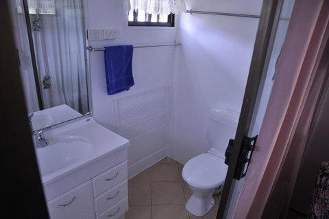 Durras Lake North Holiday Park - Schoolies Week Accommodation 2
