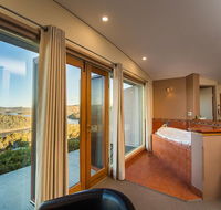 Eagle View Escape - Schoolies Week Accommodation