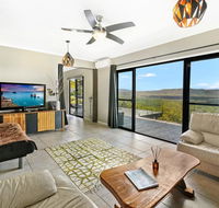 Eagles Loft - Schoolies Week Accommodation
