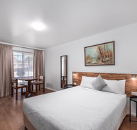 Econo Lodge Lilydale - Schoolies Week Accommodation