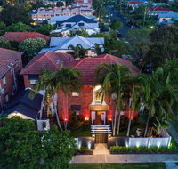 Edward Lodge - Schoolies Week Accommodation