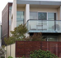 Eighty Eight - Schoolies Week Accommodation