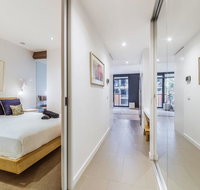 Elegant 1 bed 1 bath  Free Parking - Schoolies Week Accommodation