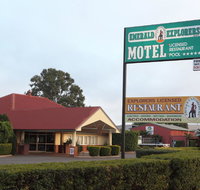 Emerald Explorers Inn - Schoolies Week Accommodation