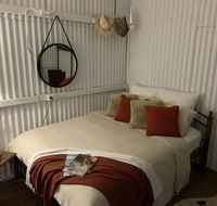 Evanston Station - Schoolies Week Accommodation
