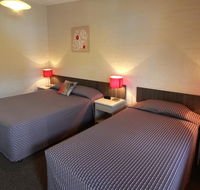Everton Park Hotel - Schoolies Week Accommodation